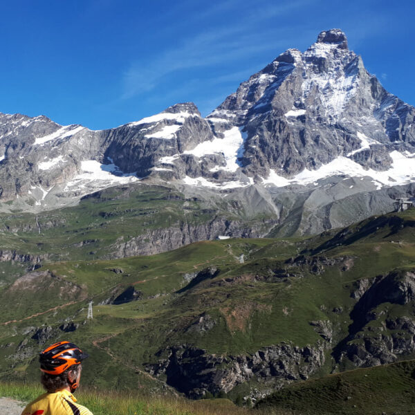 vista del Cervino dalle Cime Bianche