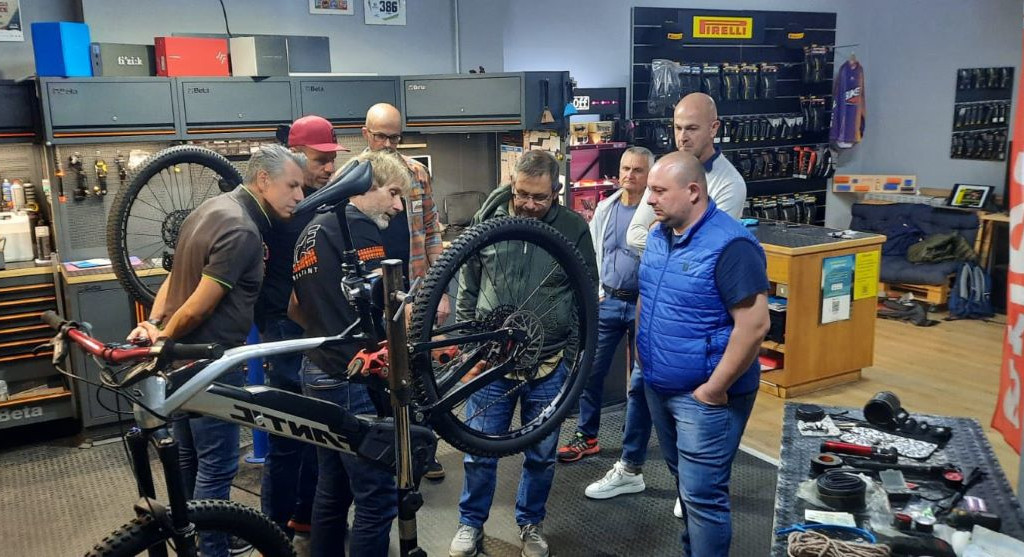 manutenzione ebike